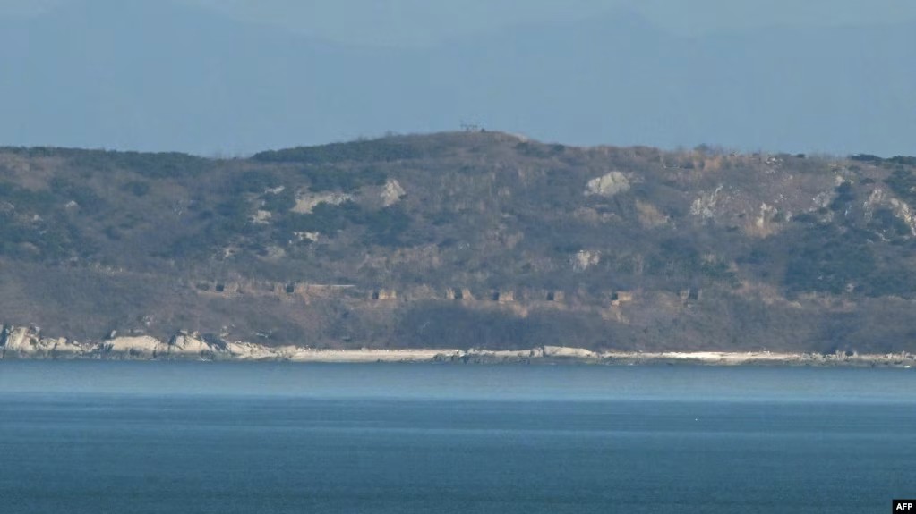 North Korea Fires Shells Near South Sea Border, Leader's Sister Mocks Seoul