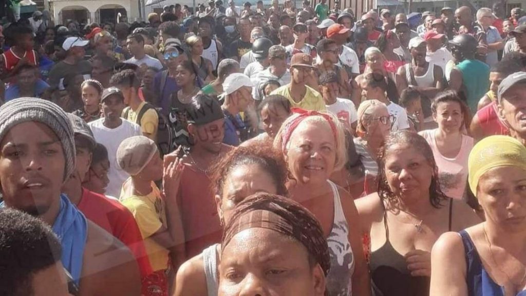 ‘We are hungry’: Cubans take to the streets in the second-largest city to protest