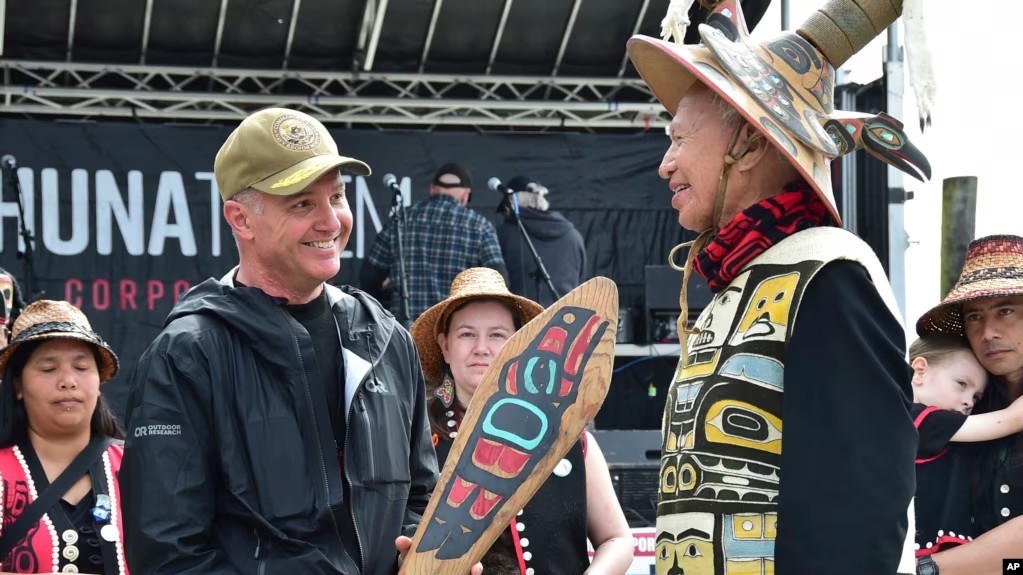 US Navy will apologize for 1882 obliteration of Tlingit village in Alaska