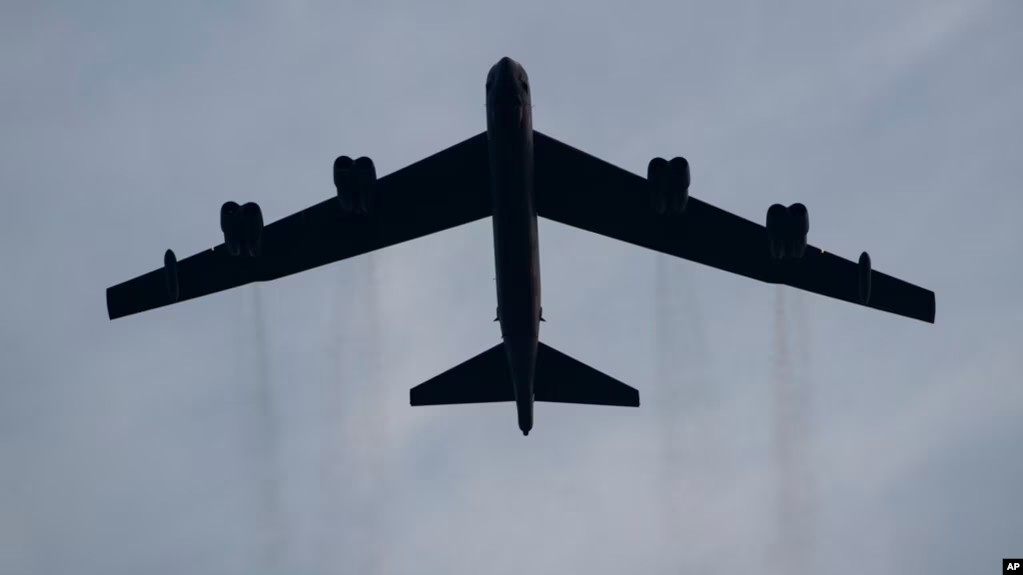 B-52 bombers arrive in Middle East, US military says