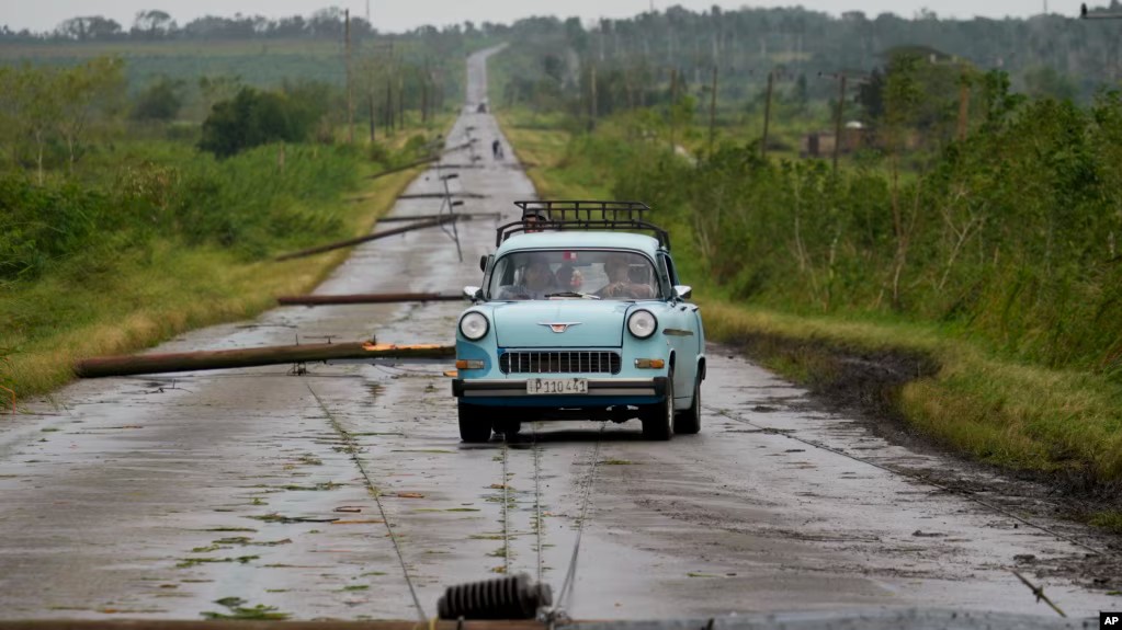 6.8 magnitude earthquake shakes Cuba after hurricanes and blackouts