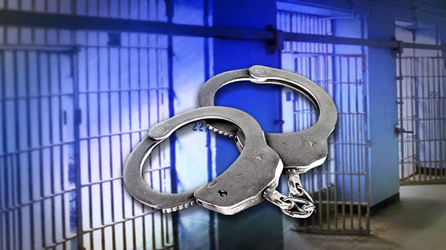 South Florida man posed as flight attendant to fly free 120 times, feds say