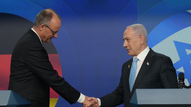 Berlin approves $930 million in weapons sales to Israel